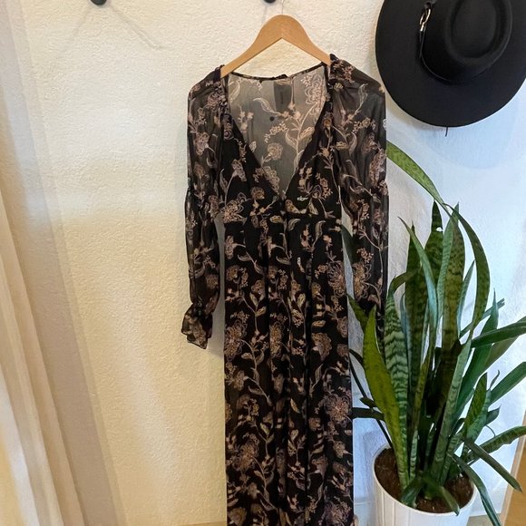 NWT Woman's Black, Flowy, Bohemian, FLoor Lenght, Long Sleeve Dress, Sizes M & S - Picture 5 of 5